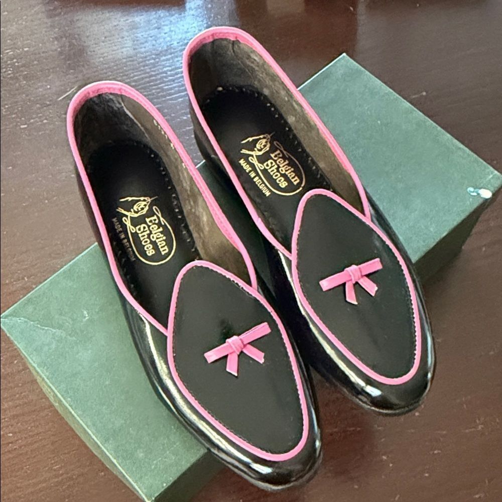 New Belgian Shoes Black and Pink bow retro Loafers 6
